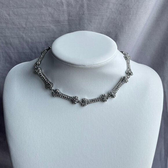 💎Vivienne Westwood Bone Rhinestone necklace
